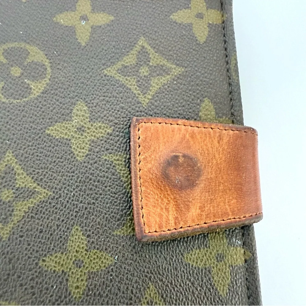 Louis Vuitton vintage unisex wallet Authentic